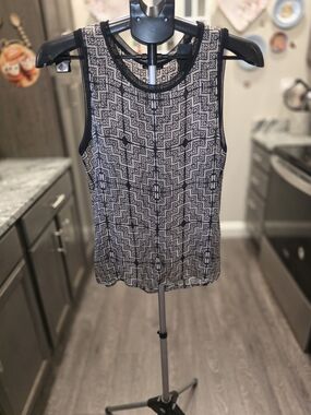 Club Monaco Black & Cream Geometric Tank